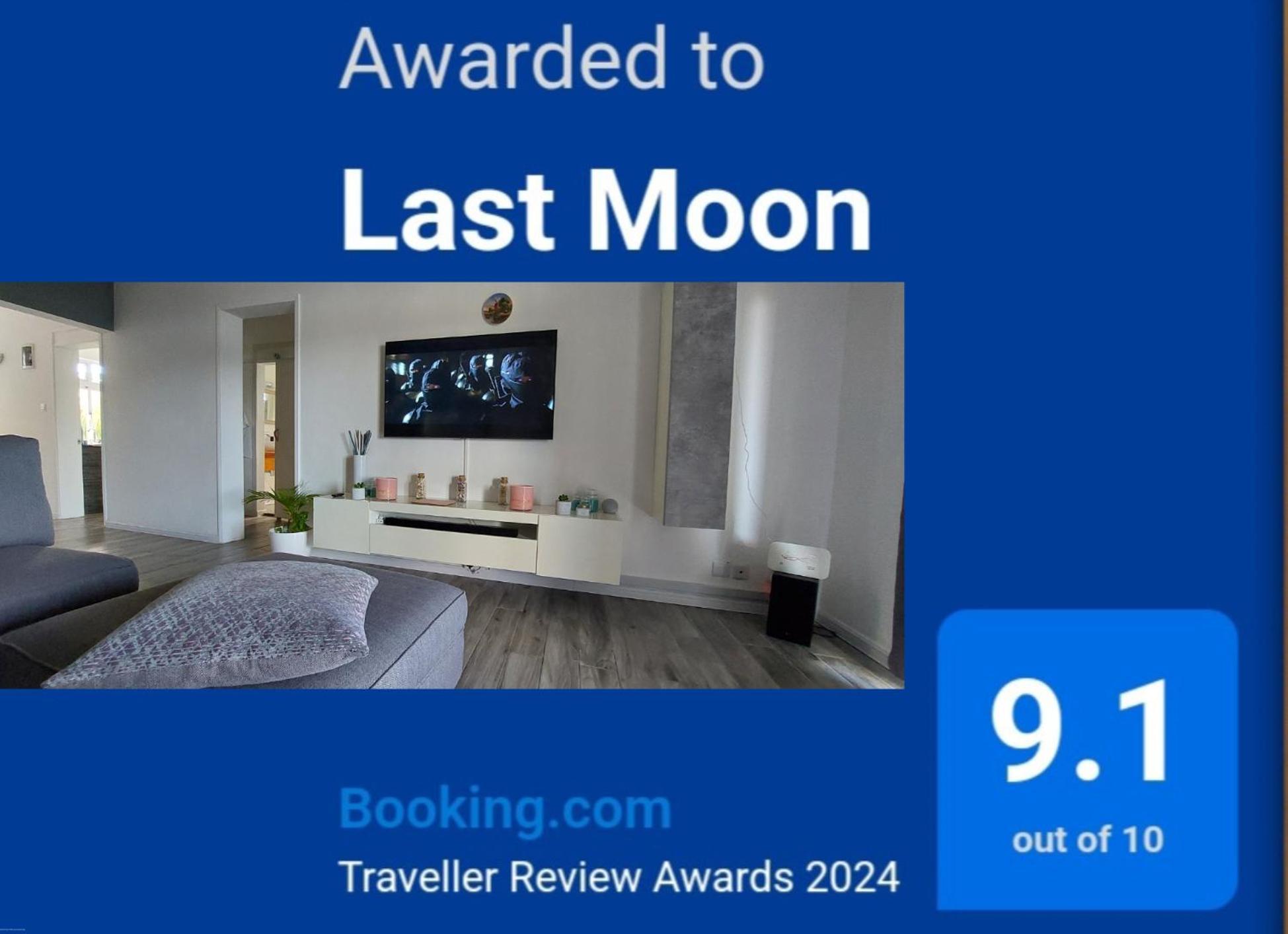 Last Moon Flic en Flac Luaran gambar